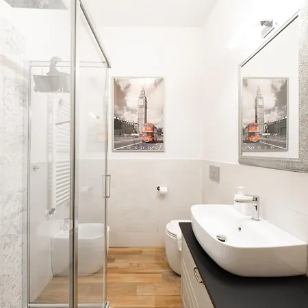 Iside Elegant In The Heart Of Lejlighed Bologna
