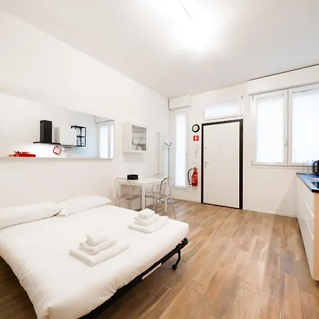Lejlighed Iside Elegant In The Heart Of Bologna