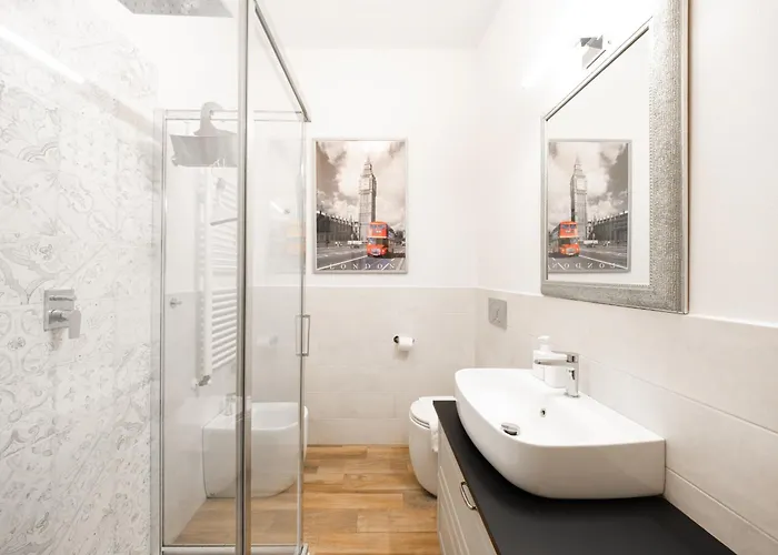 Iside Elegant In The Heart Of Lejlighed Bologna